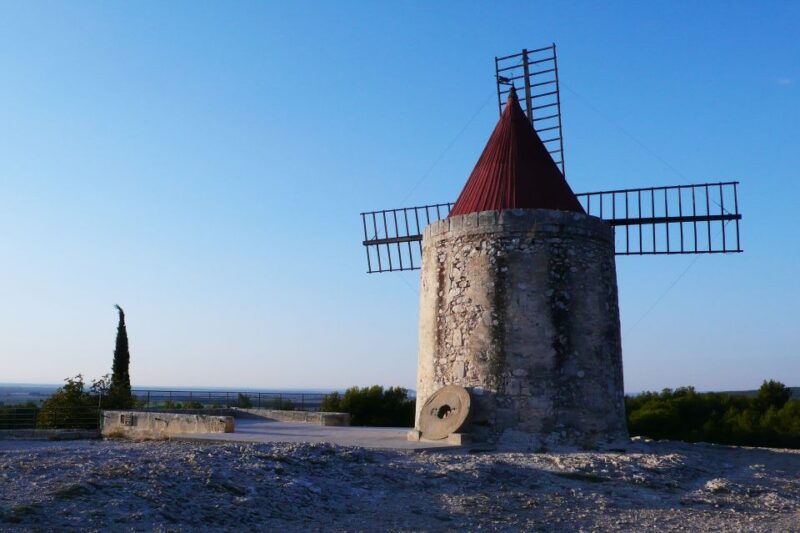 from-arles-alpilles-regional-park-provence-4x4-safari