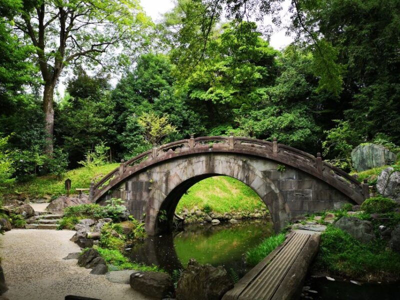 from-asakusa-old-tokyo-temples-gardens-and-pop-culture