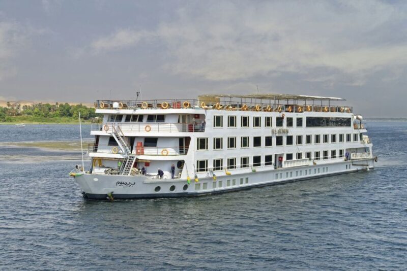 From Aswan: 4 Days Nile River Cruise with Guided Tours - Key Points