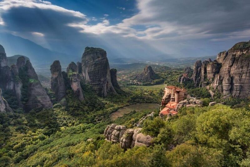 From Athens: 2-Day Delphi, Meteora, and Thermopylae Tour - Why This Tour Could Be Your Perfect Greek Getaway