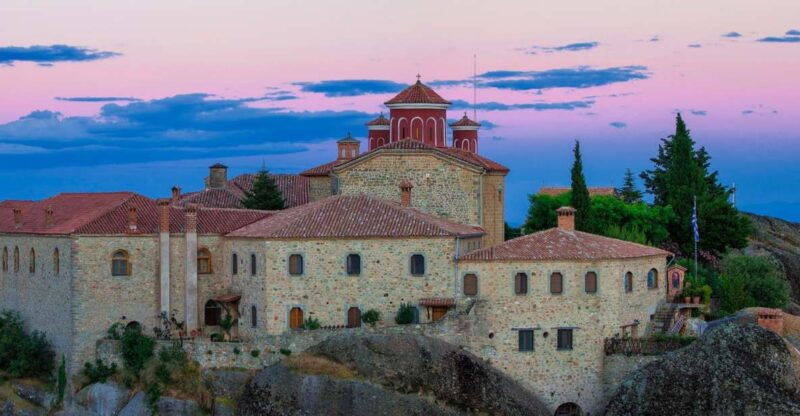 from-athens-3-days-meteora-with-small-size-local-tours