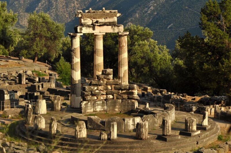 From Athens: 4-Days Classical Tour with Meteora - An Overview of the Greek Highlights