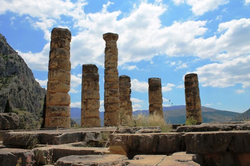 From Athens: 4-Days Classical Tour with Meteora - Day 1: From the Corinth Canal to Mycenae