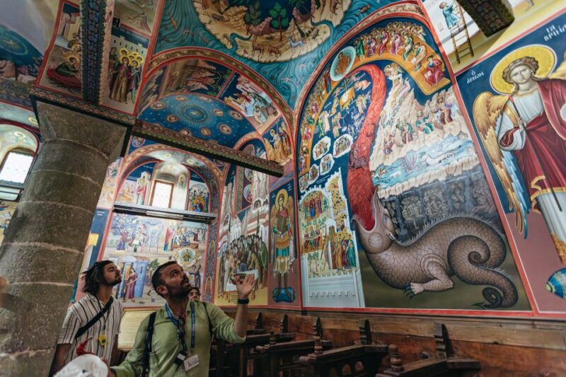 from-athens-delphi-and-meteora-2-day-guided-tour