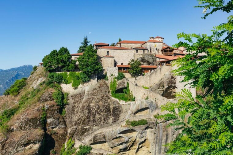 from-athens-delphi-and-meteora-2-day-guided-tour