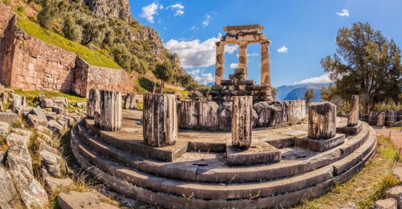 from-athens-delphi-full-day-v-r-audio-guided-tour