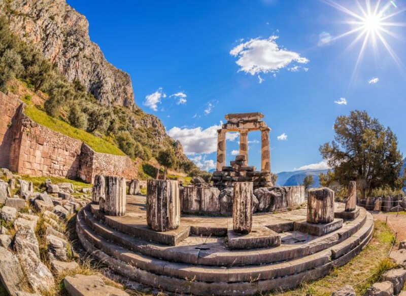 from-athens-delphi-full-day-v-r-audio-guided-tour