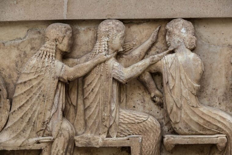 from-athens-delphi-full-day-v-r-audio-guided-tour