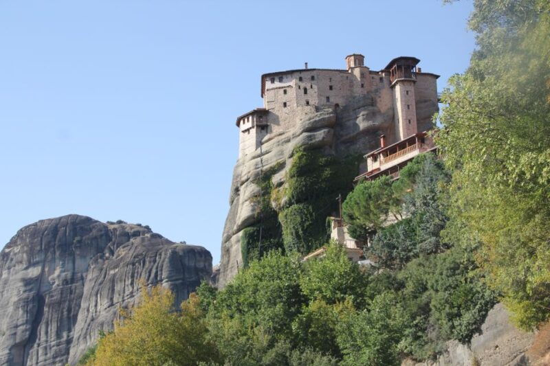 from-athens-full-day-meteora-hike-tour-monastery-visit