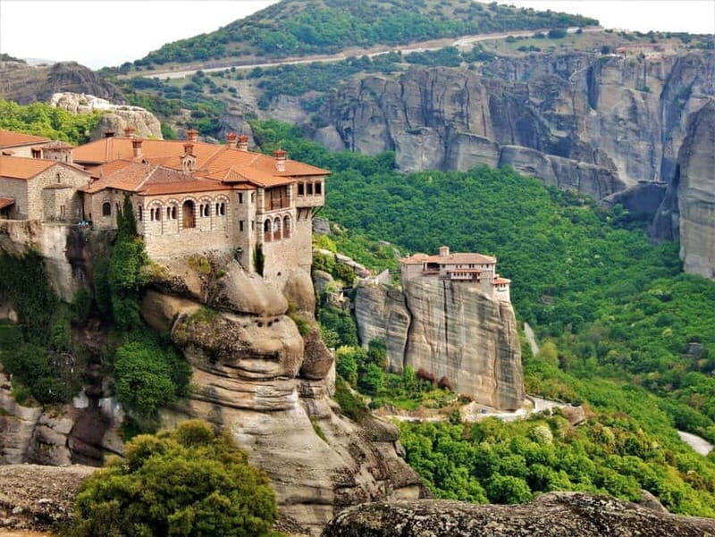 From Athens: Meteora and Thermopylae Private Full-Day Trip - Photo Opportunities and Panoramic Viewpoints