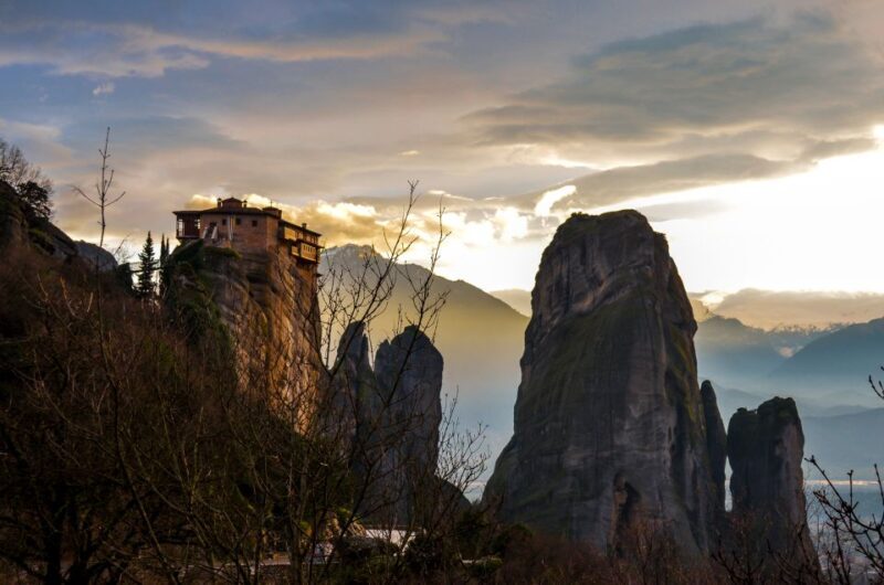 From Athens: Private Day Tour to Meteora and Thermopylae - Who This Tour Is Best For