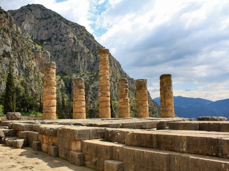 From Athens: Private Delphi and Thermopylae Guided Day Trip - The Sum Up
