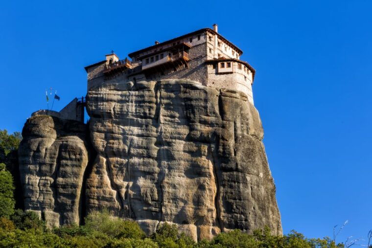 from-athens-two-day-guided-tour-to-meteora