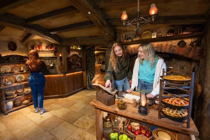From Auckland: Guided Hobbiton Movie Set Small Group Tour - Key Points  