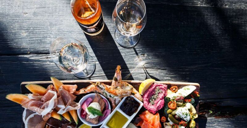 From Auckland: Waiheke Island Sip & Savour Tour with Lunch - Why Choose the Waiheke Island Sip & Savour Tour?