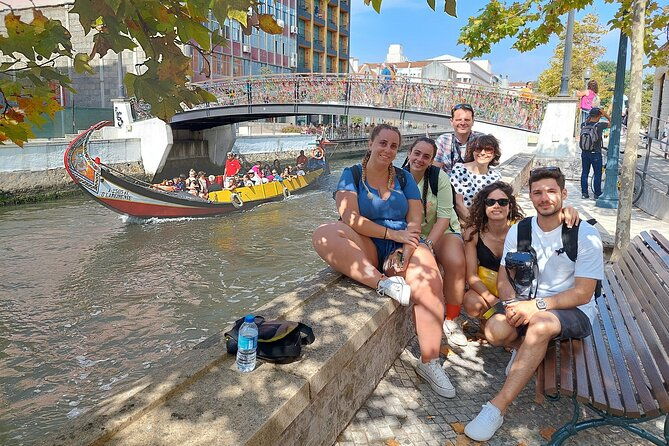 from-aveiro-costa-nova-barra-vista-alegre-half-day-trip