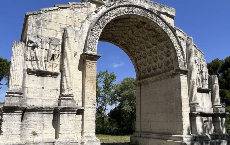 from-avignon-arles-les-baux-de-provence-saint-remy-tour
