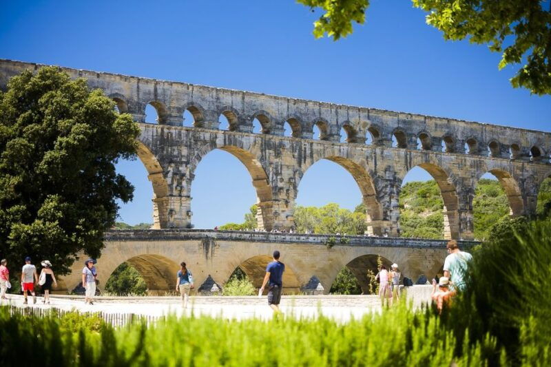 from-avignon-full-day-best-of-provence-tour