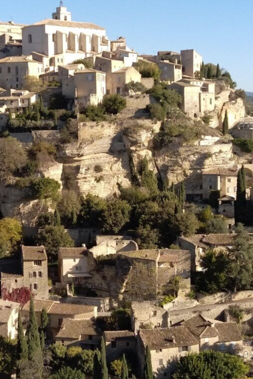 from-avignon-half-day-in-3-villages-of-provence