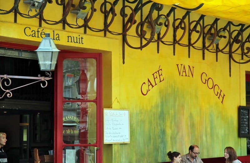From Avignon: Van Gogh's sites and Roman monuments - What You Can Expect from the Experience