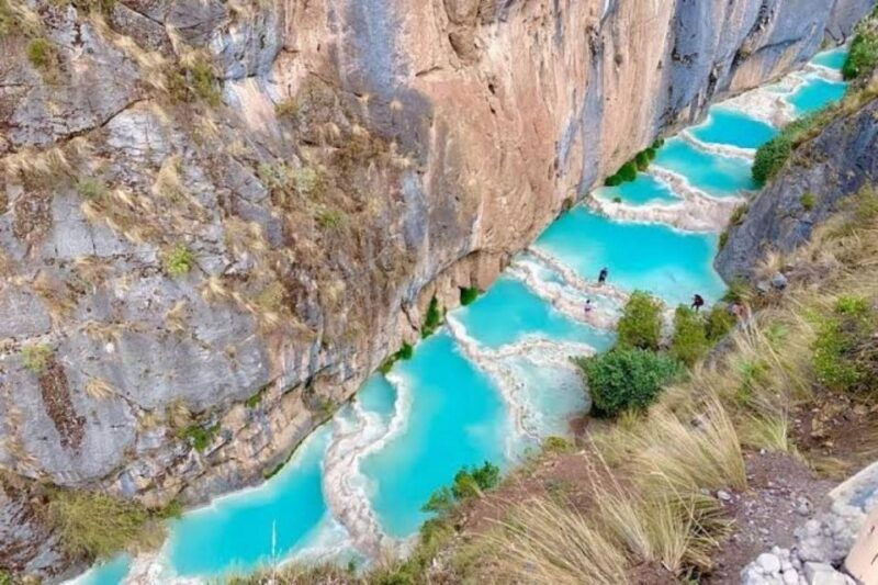from-ayacucho-turquoise-water-of-millpu