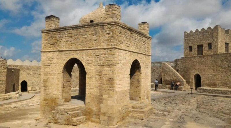 From Baku: Ateshgah Fire Temple and Yanar Dag Tour - Key Points