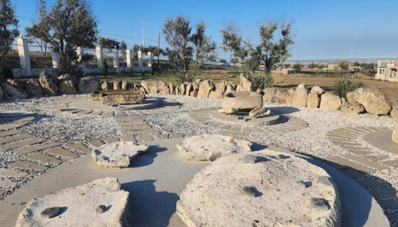 From Baku: Ateshgah Fire Temple and Yanar Dag Tour - The Sum Up