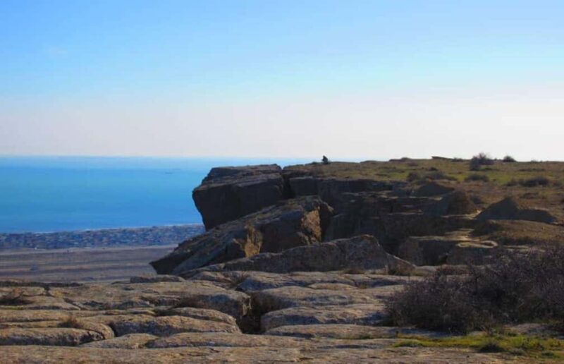 From Baku: Off-Road Gobustan & Mud Volcanoes Tour - Exploring Gobustan National Park