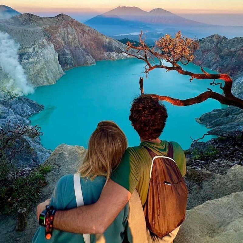 From Bali : 24 Hours Ijen Vulcano Hiking tour All Inclusive - Exploring the 24-Hour Ijen Volcano Hiking Tour from Bali
