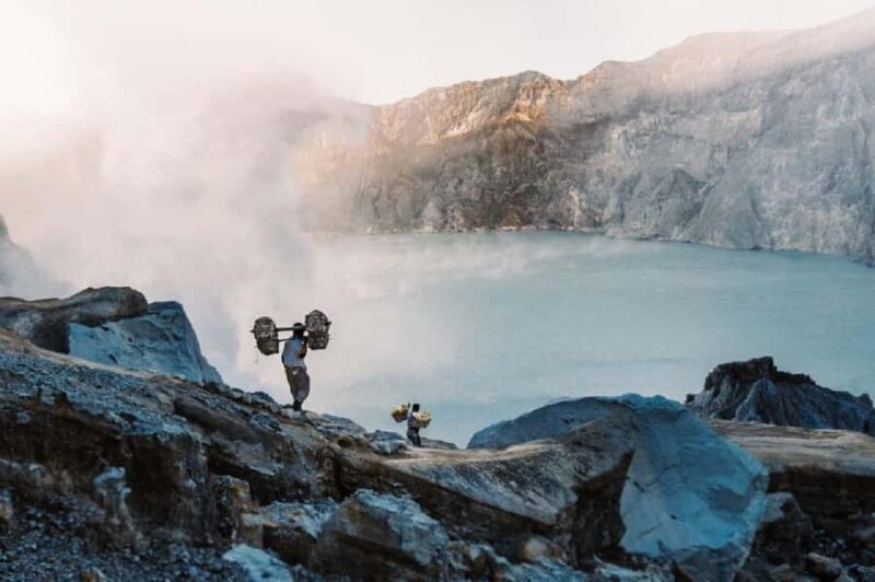 From Bali/Banyuwangi: Ijen Blue Fire Midnight Group Tour - FAQs