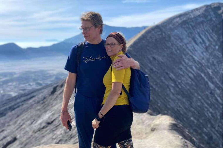 from-bali-bromo-sunrise-ijen-hike-3-day-tour-all-included
