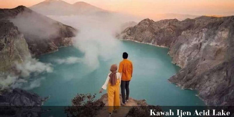 from-bali-group-tour-to-see-kawah-ijen-blue-flame