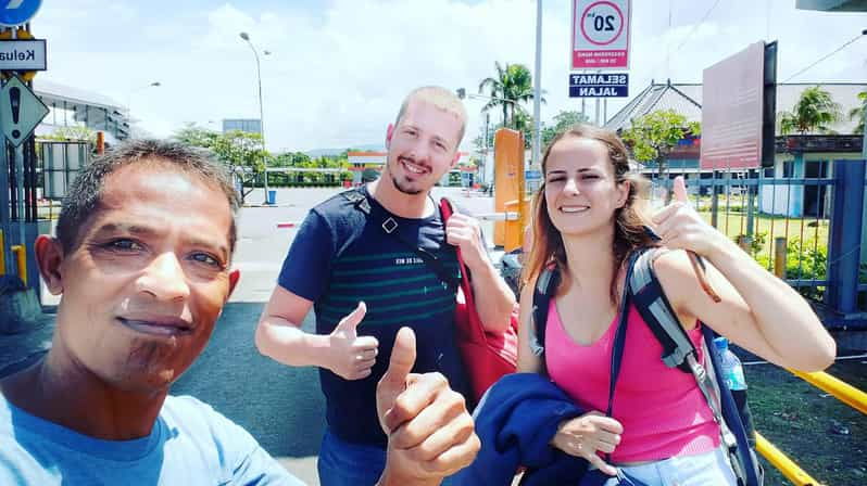 from-bali-group-tour-to-see-kawah-ijen-blue-flame