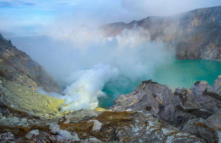 from-bali-ijen-crater-tour-from-canggu-kuta-bali