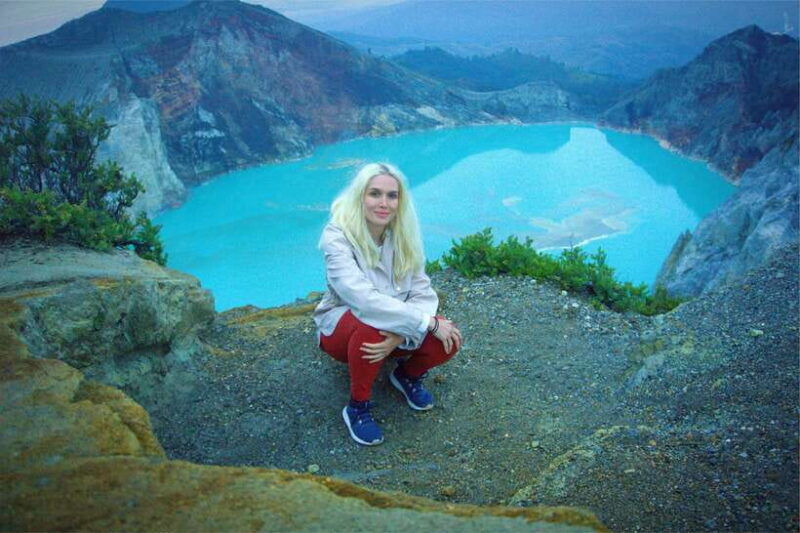 from-bali-ijen-volcano-sunrise-hike-with-transfer-all-fee
