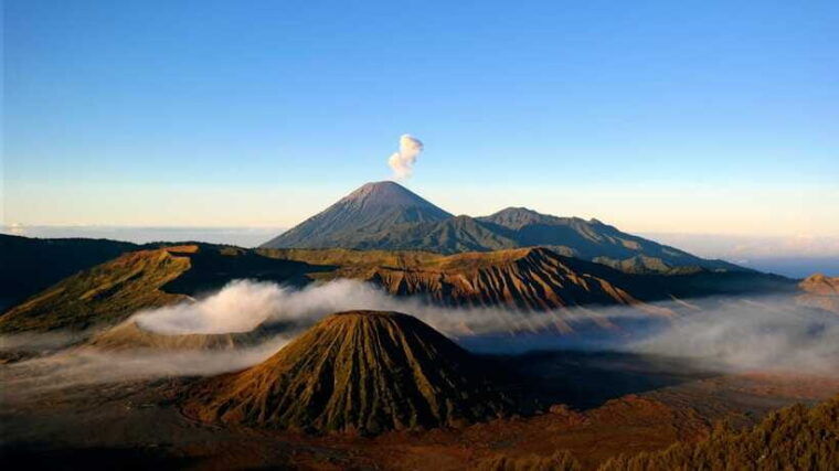 from-bali-mount-bromo-ijen-volcanic-private-tour