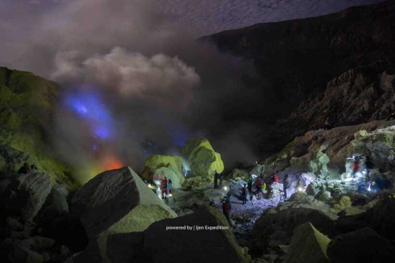from-bali-mount-ijen-private-hike-with-blue-flame