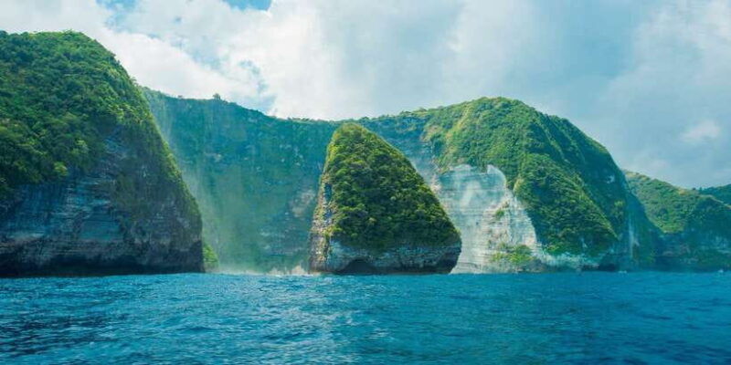 from-bali-nusa-penida-island-adventure-cruise