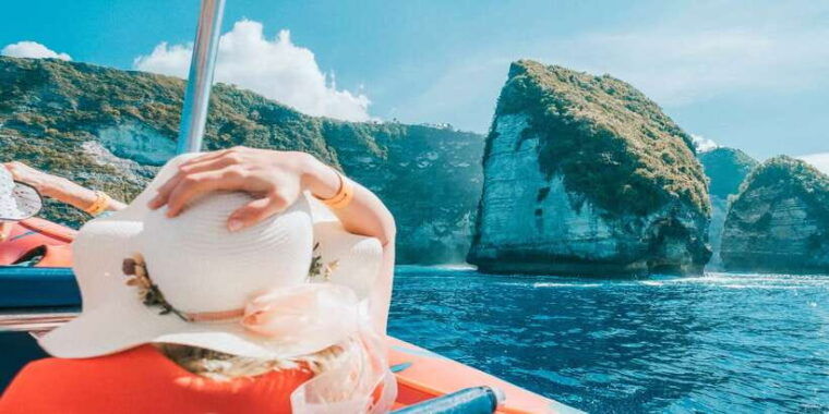 from-bali-nusa-penida-island-adventure-cruise