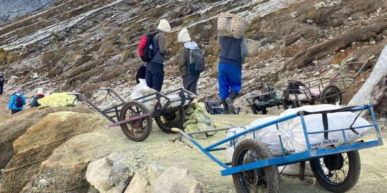 from-bali-or-java-3-day-mount-bromo-and-ijen-crater-tour