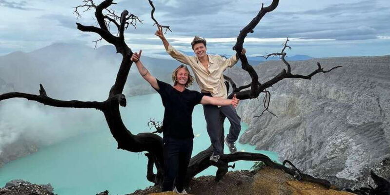 from-bali-the-majestic-mount-ijen-sunrise-trekking