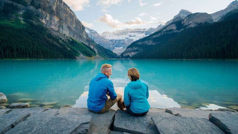 from-banff-louise-moraine-lake-guided-hiking-day-trip