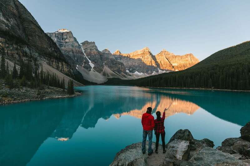 from-banff-mountains-lakes-and-waterfalls-full-day-tour