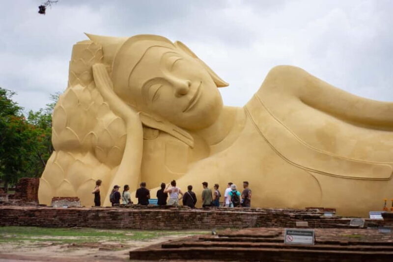 From Bangkok: Affordable Ayutthaya Highlights Tour - Exploring the Temples of Ayutthaya: A Journey Through Thailand’s Glorious Past