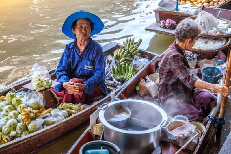 from-bangkok-damnoen-saduak-floating-market-guided-tour
