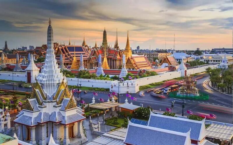 From Bangkok: Grand Palace,Damnoen & Maeklong Market DayTour - Key Points