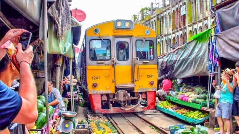 From Bangkok: Markets and Ayutthaya Tour - An In-Depth Look at the Itinerary