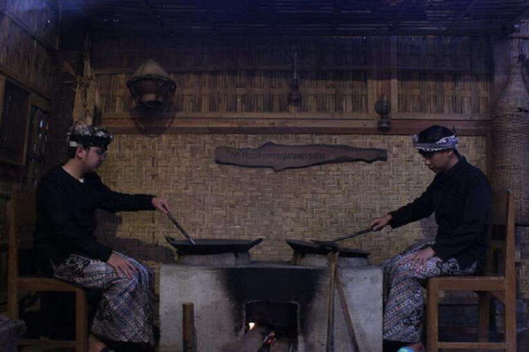 from-banyuwangi-coffee-processing-village-culture-tour
