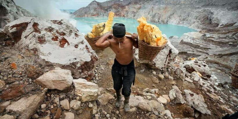 from-banyuwangi-kawah-ijen-midnight-tour-with-drop-off-bali