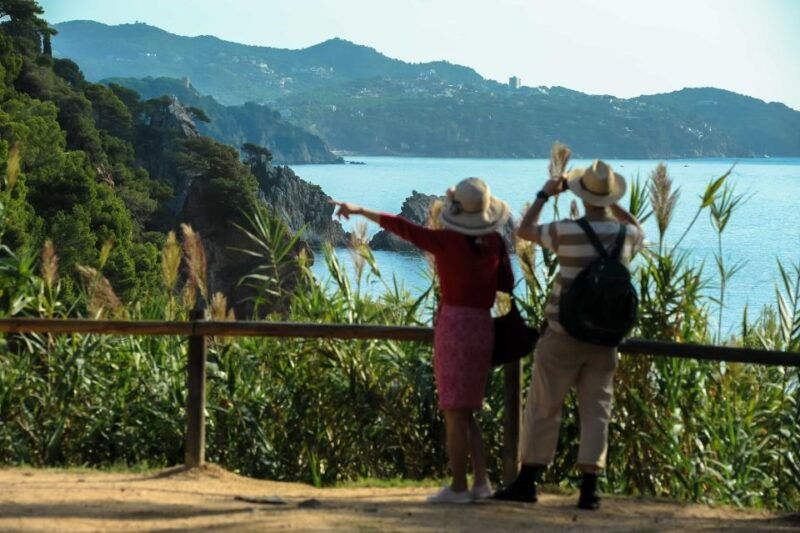 from-barcelona-costa-brava-day-tour-with-lunch